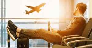 JALカードの特徴やメリット・デメリット、マイルを貯める方法は？登録情報の変更やe JALポイントについても解説！