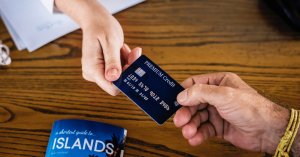 人気決済代行サービスの費用・手数料を比較しカード決済を店舗に導入しよう