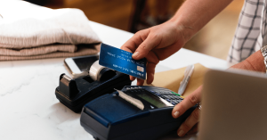 クレジットカード裏面のサインの意味は？