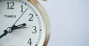 オイル交換にかかる時間はどれくらい？早いサービスはどこ？